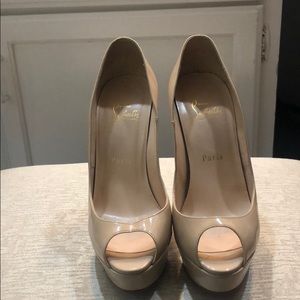 Nude patent platform Louboutin 37.5